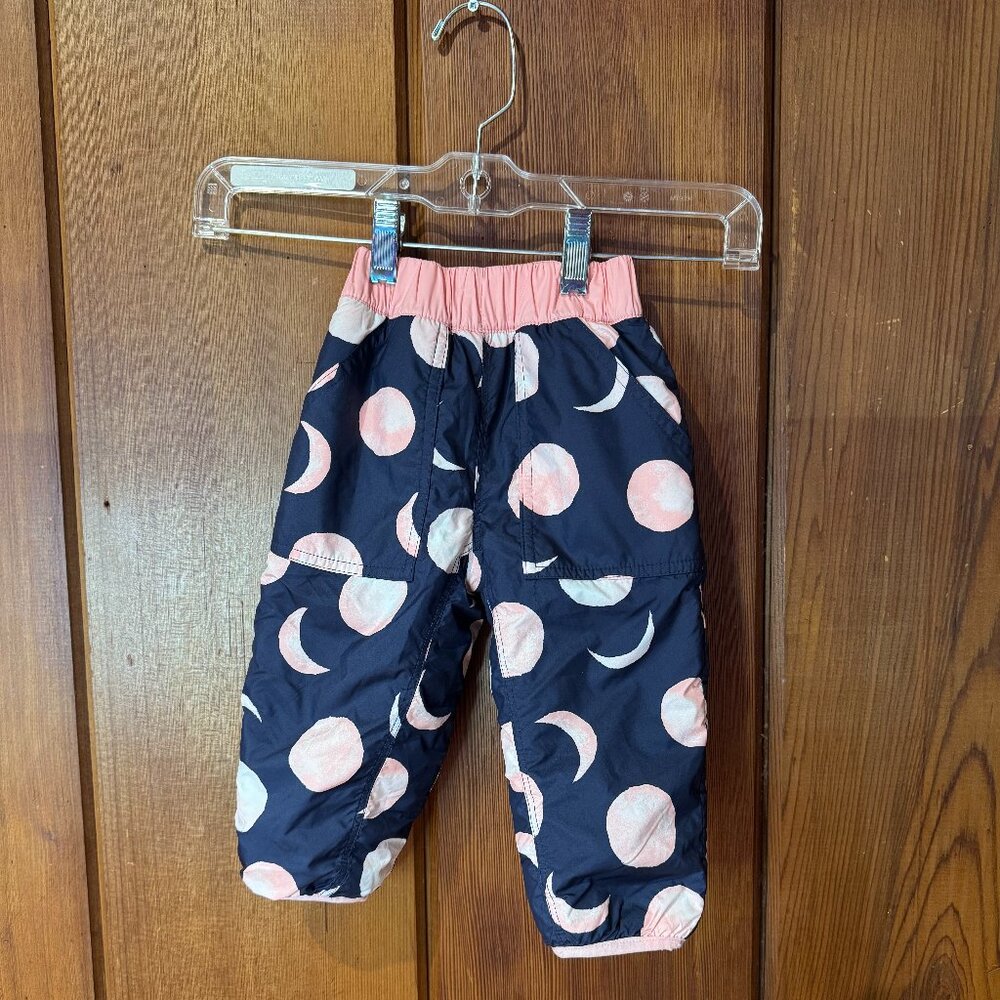 Patagonia Baby Reversible Tribbles Pants – Many Moons Print | 6-12 Months